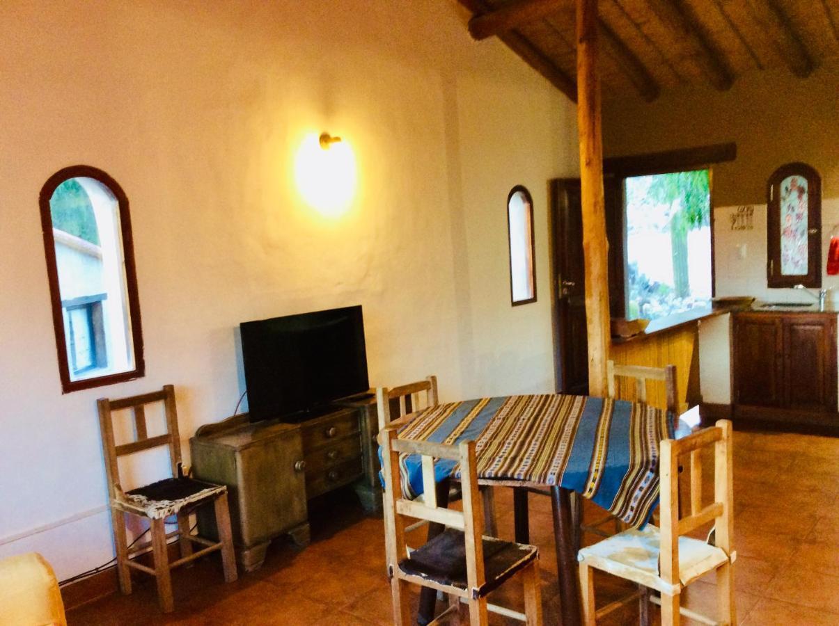 Casa En Tilcara Con Hermosa Vista Al Pucara Esterno foto