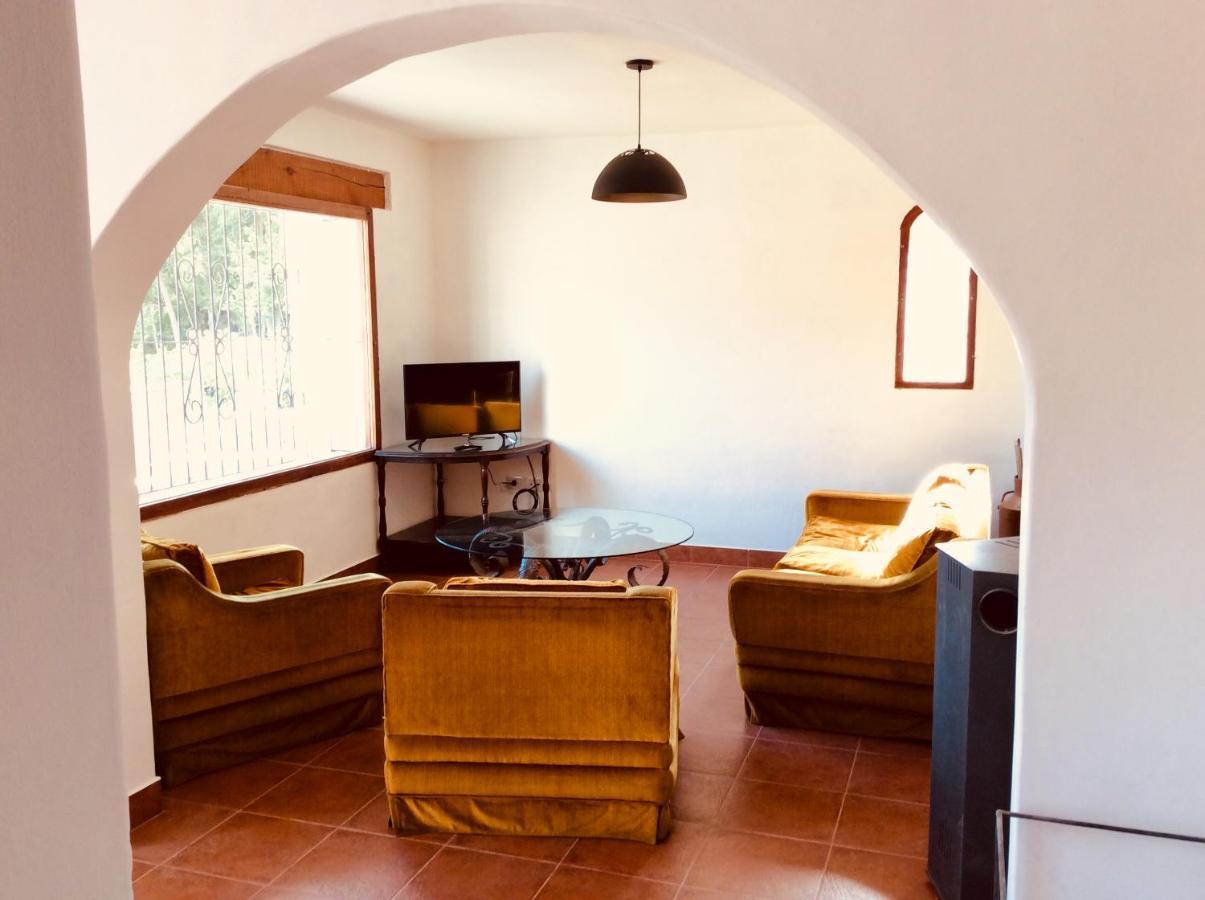 Casa En Tilcara Con Hermosa Vista Al Pucara Esterno foto