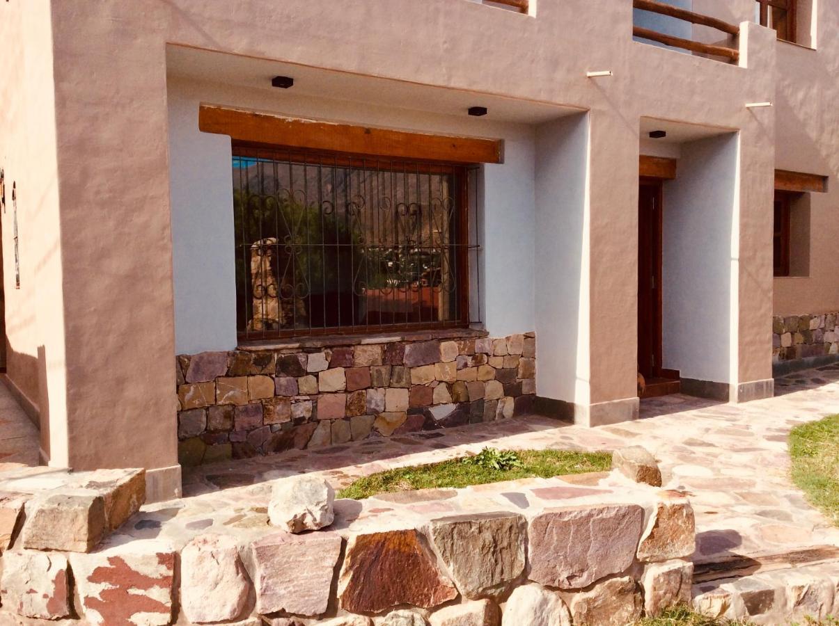 Casa En Tilcara Con Hermosa Vista Al Pucara Esterno foto